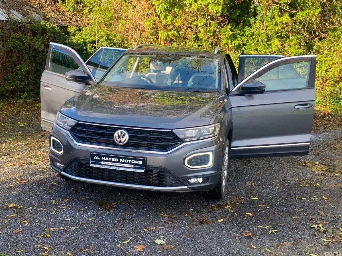 Volkswagen T-Roc SUV, Diesel, 2018, Grey