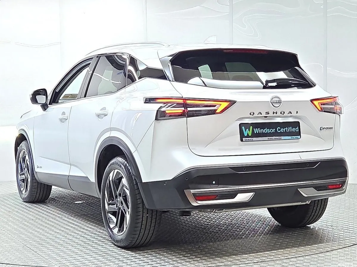 Nissan Qashqai MPV, Petrol Hybrid, 2026, White