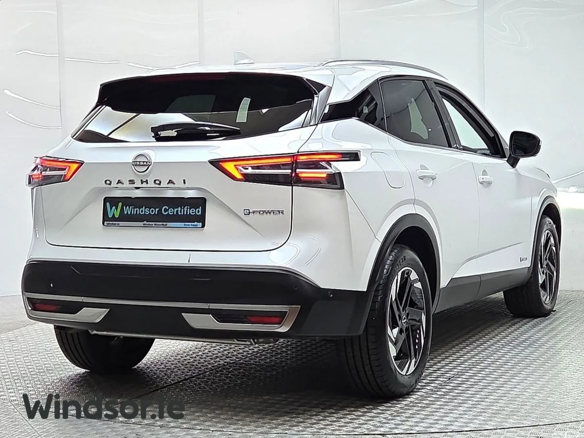 Nissan Qashqai MPV, Petrol Hybrid, 2026, White