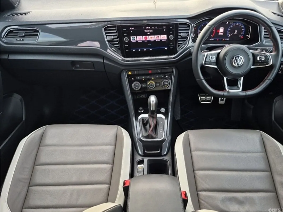 Volkswagen T-Roc SUV, Diesel, 2021, Blue