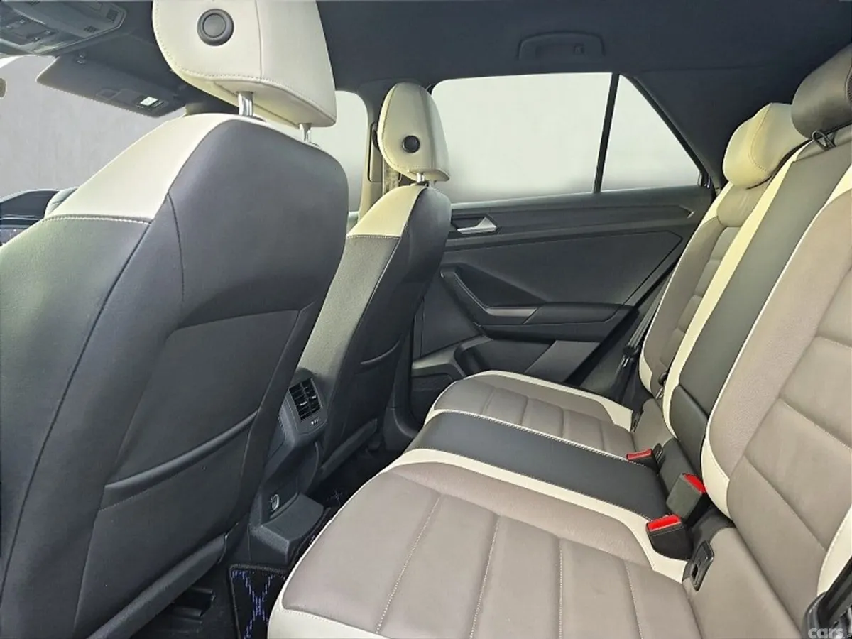 Volkswagen T-Roc SUV, Diesel, 2021, Blue