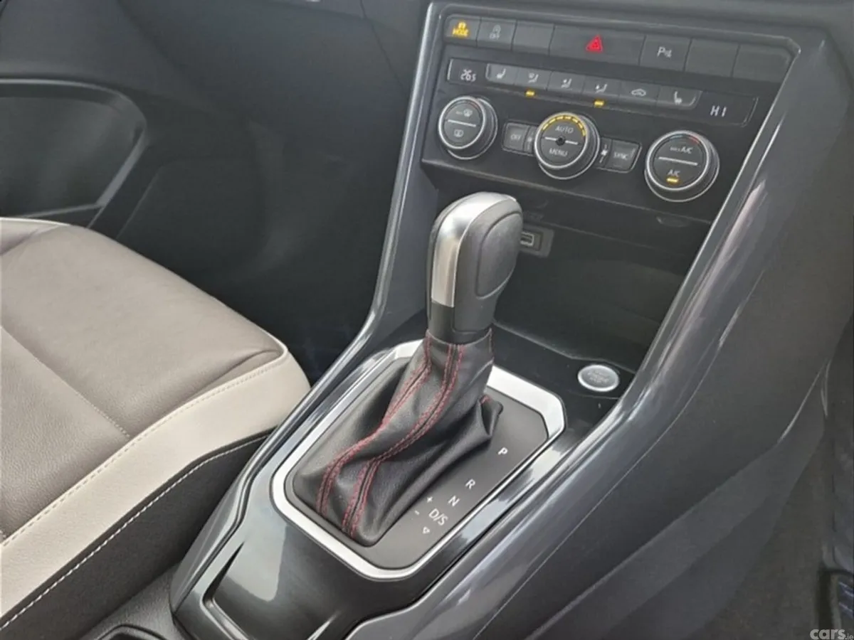 Volkswagen T-Roc SUV, Diesel, 2021, Blue