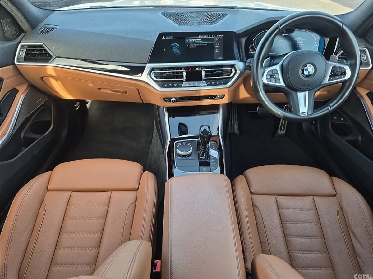 BMW 3-Series Saloon, Petrol Plug-in Hybrid, 2021, White