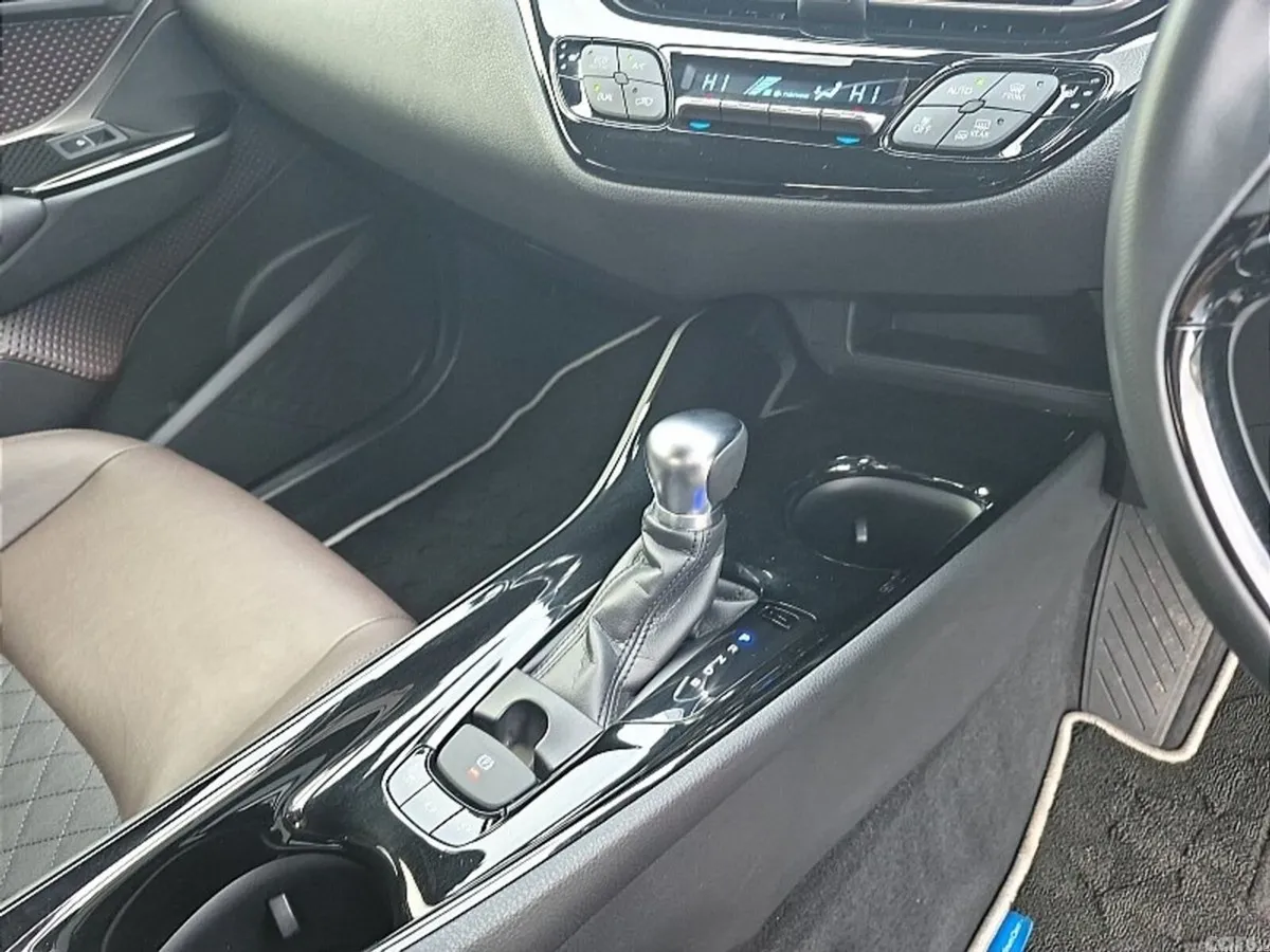 Toyota C-HR SUV, Petrol Hybrid, 2018, Grey
