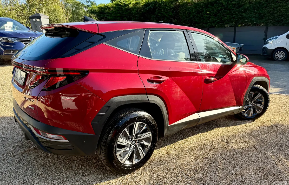 Hyundai Tucson SUV, Petrol Hybrid, 2022, Red