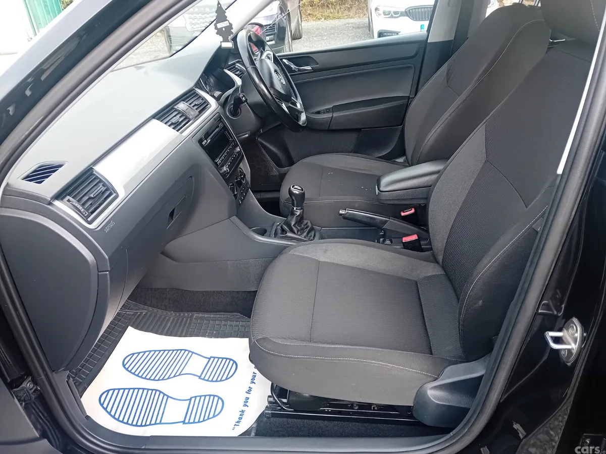 Skoda Rapid Hatchback, Diesel, 2015, Black