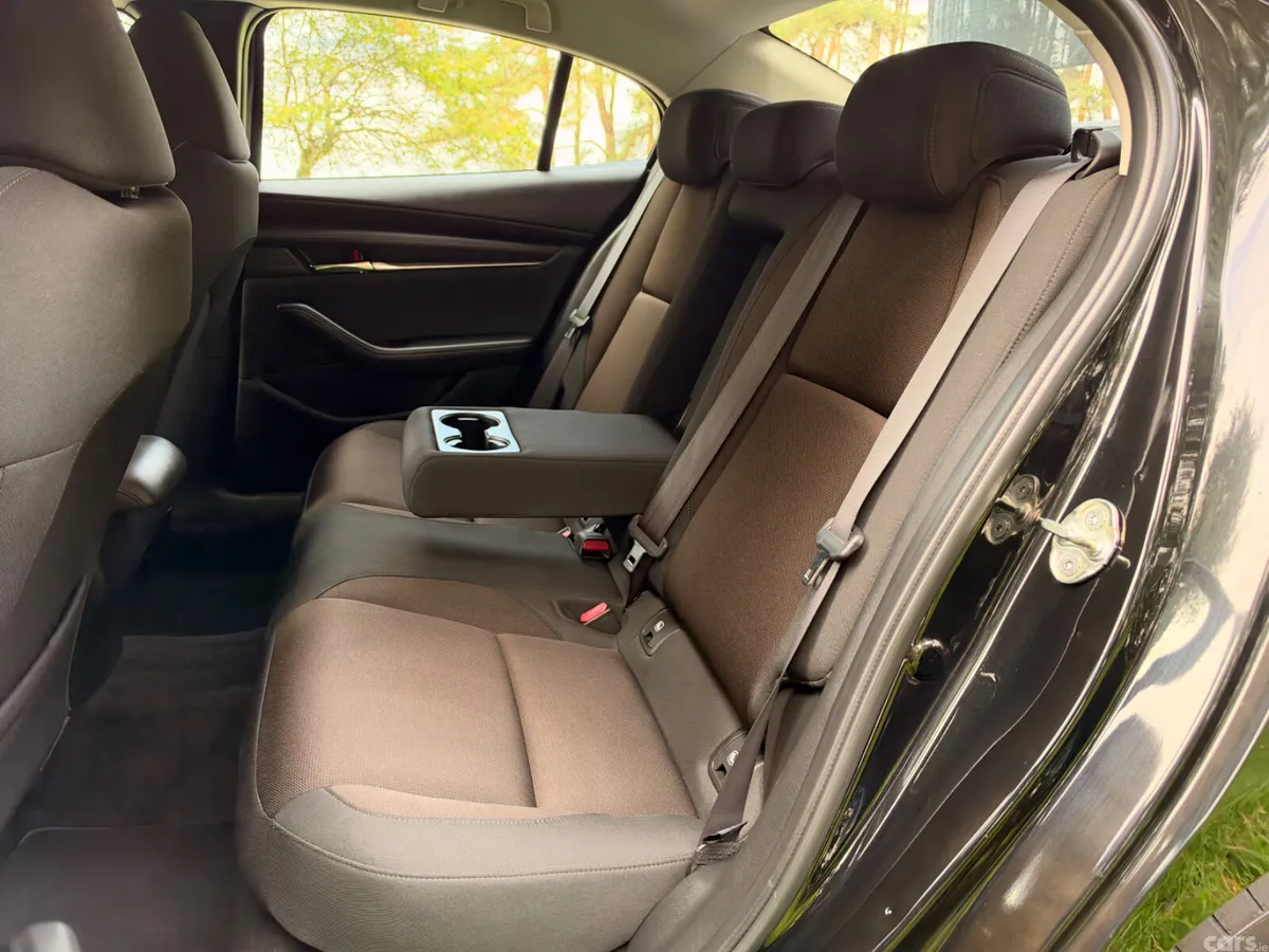 Mazda Mazda3 Saloon, Diesel, 2019, Black