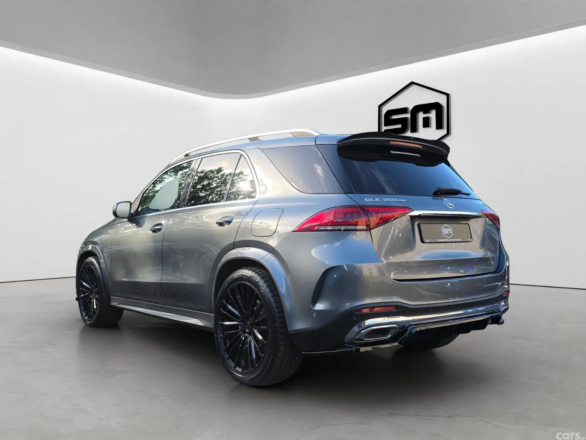 Mercedes-Benz GLE SUV, Diesel Plug-in Hybrid, 2022, Grey