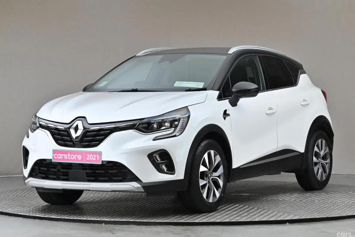 Renault Captur SUV, Petrol, 2021, White