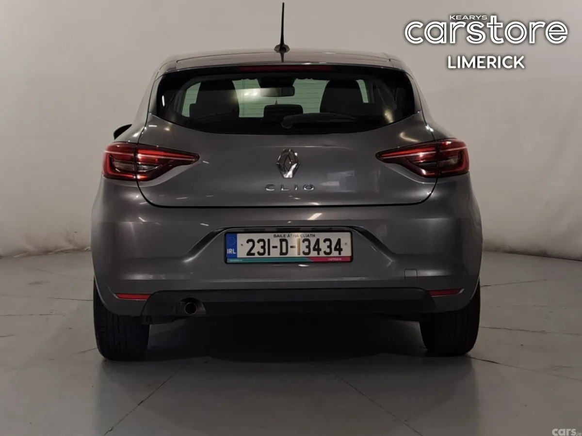 Renault Clio Hatchback, Petrol, 2023, Grey