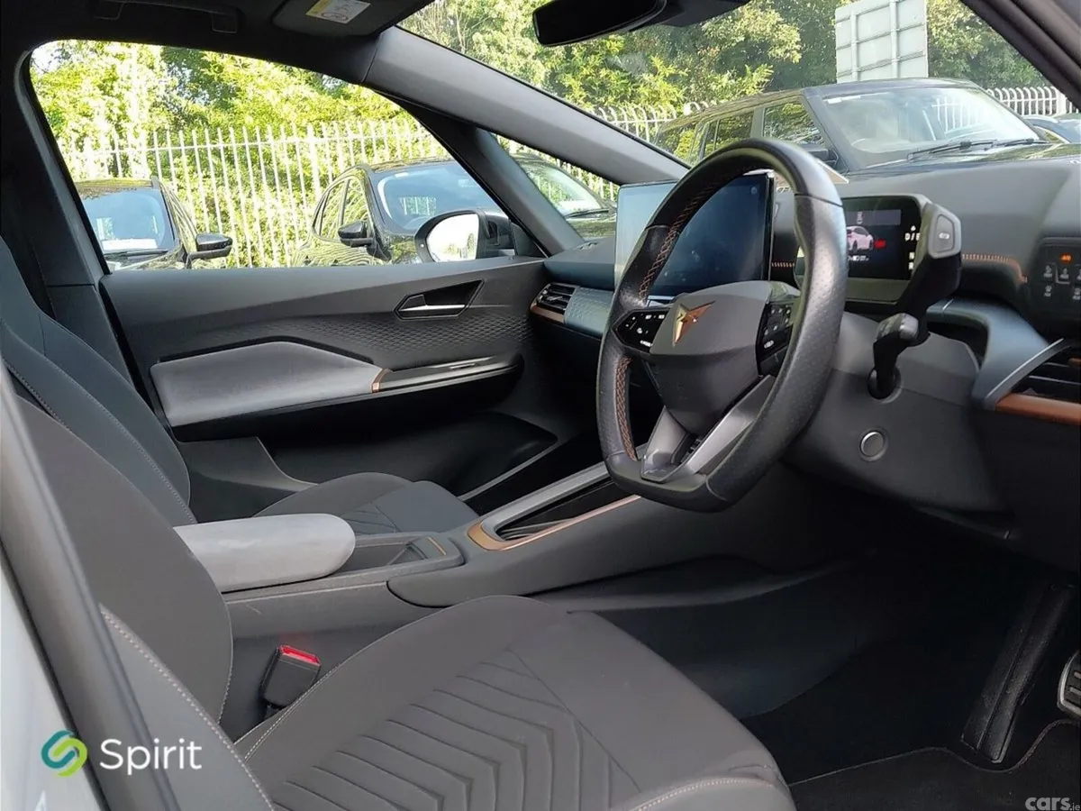 Cupra Born Estate, Electric, 2023, Grey