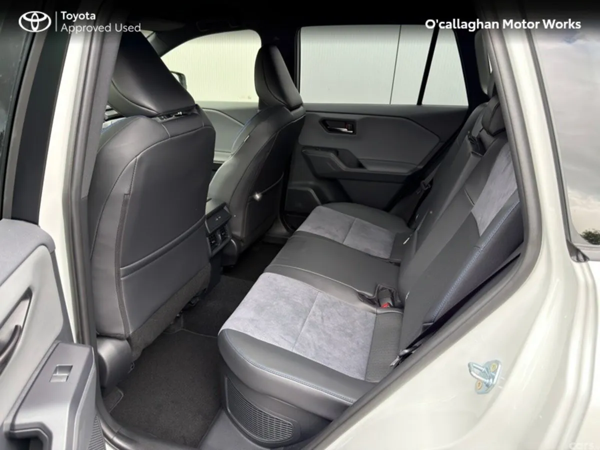 Toyota RAV4 SUV, Petrol Hybrid, 2026, White