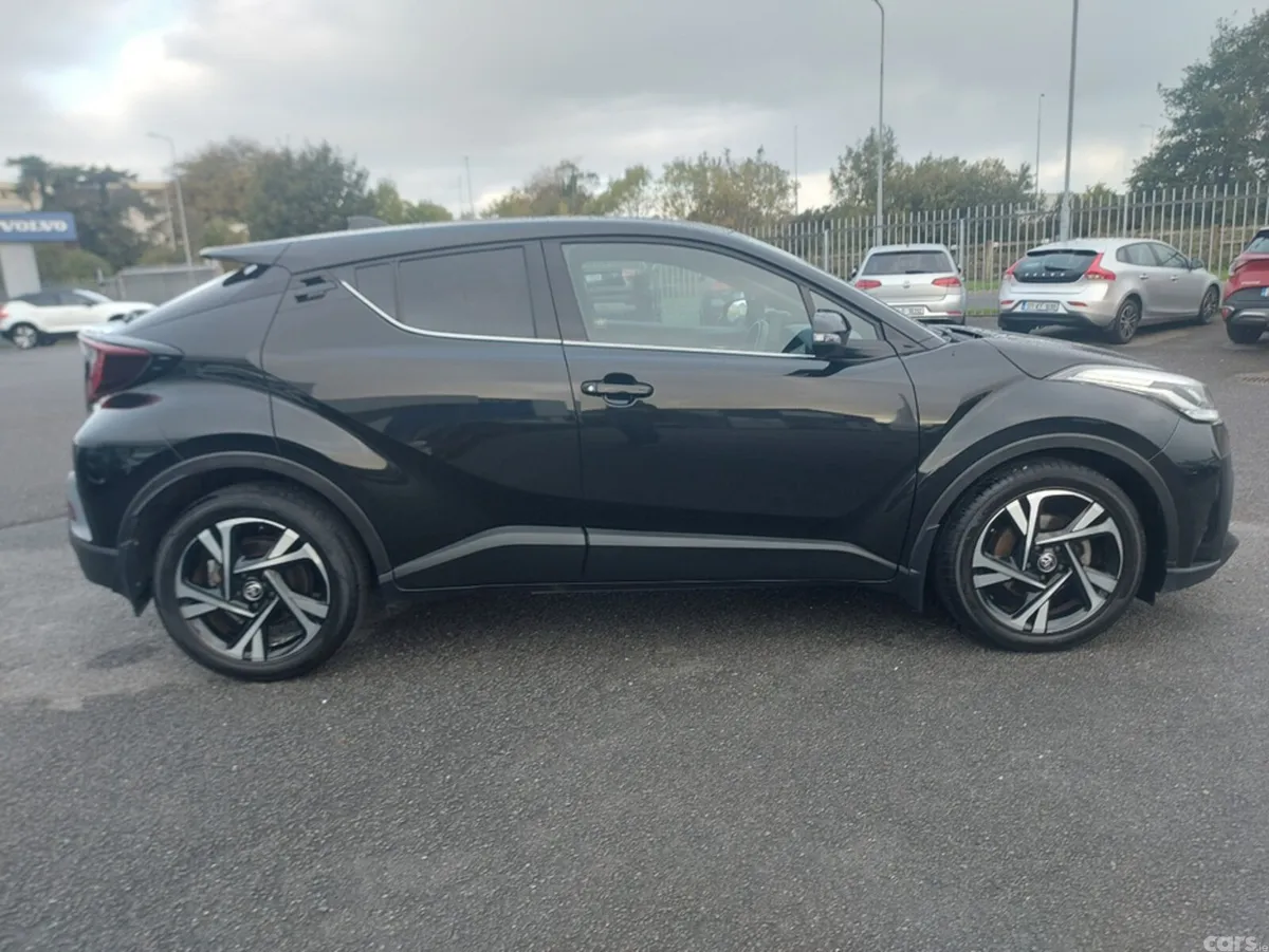 Toyota C-HR Hatchback, Petrol, 2023, Black