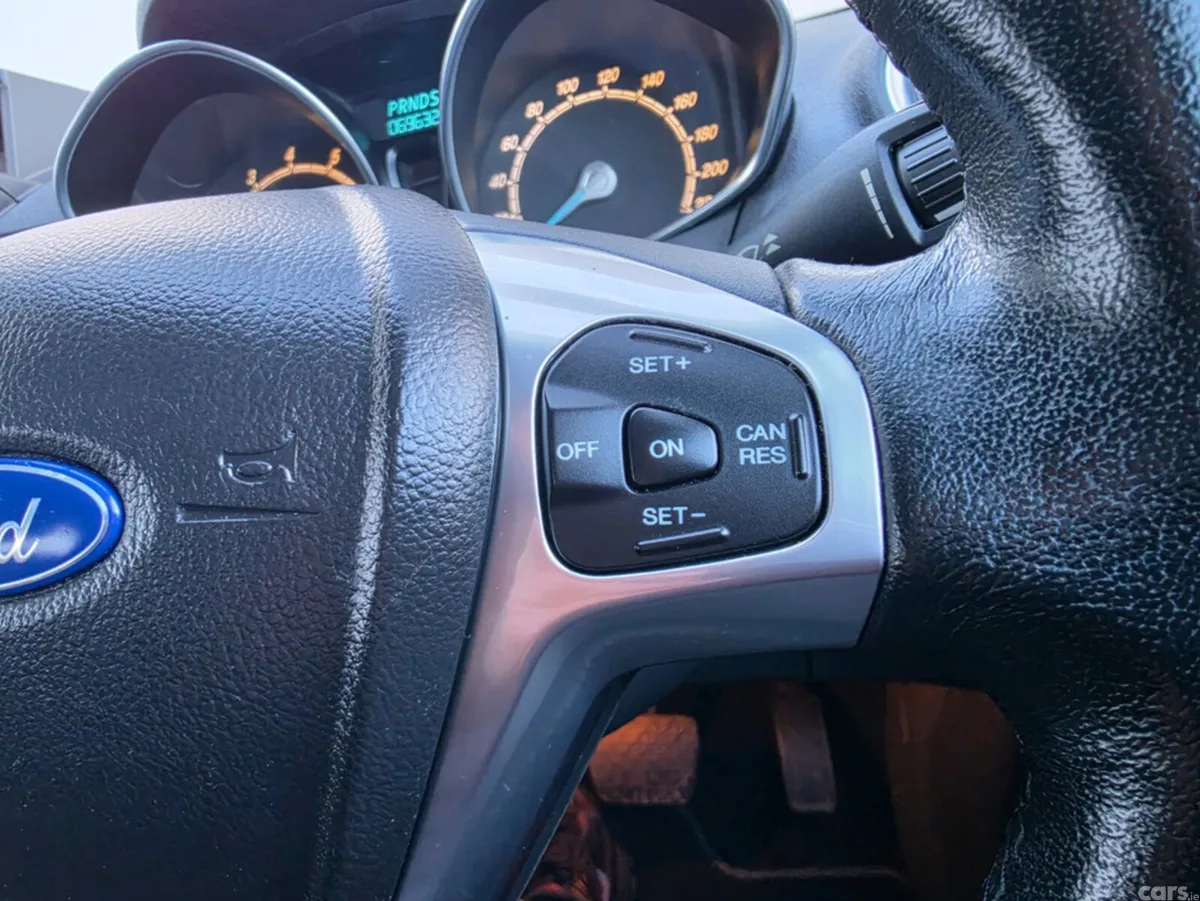 Ford Fiesta Hatchback, Petrol, 2016, Blue