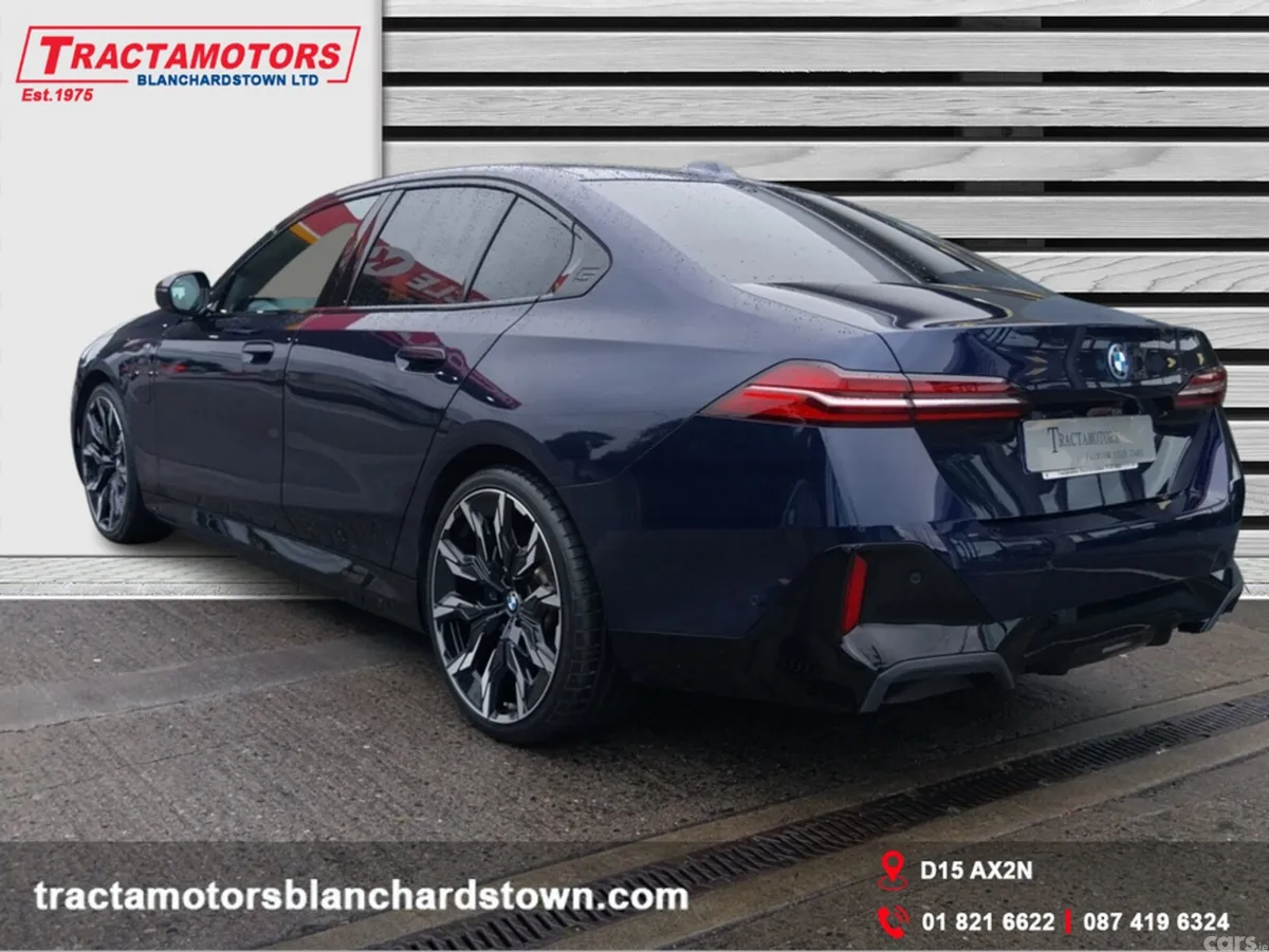 BMW 5-Series Saloon, Petrol Plug-in Hybrid, 2025, Blue