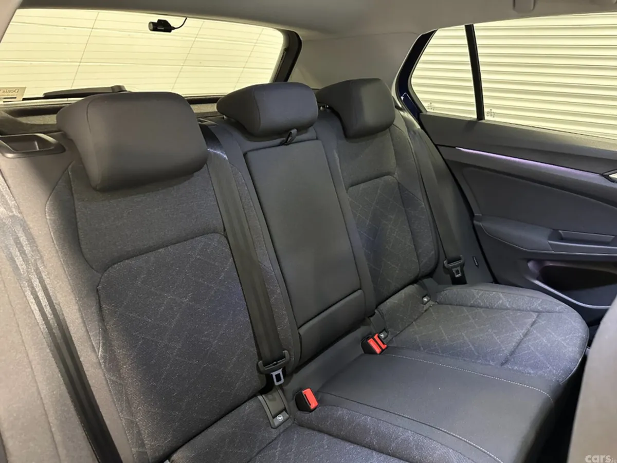 Volkswagen Golf Hatchback, Petrol, 2022, Blue