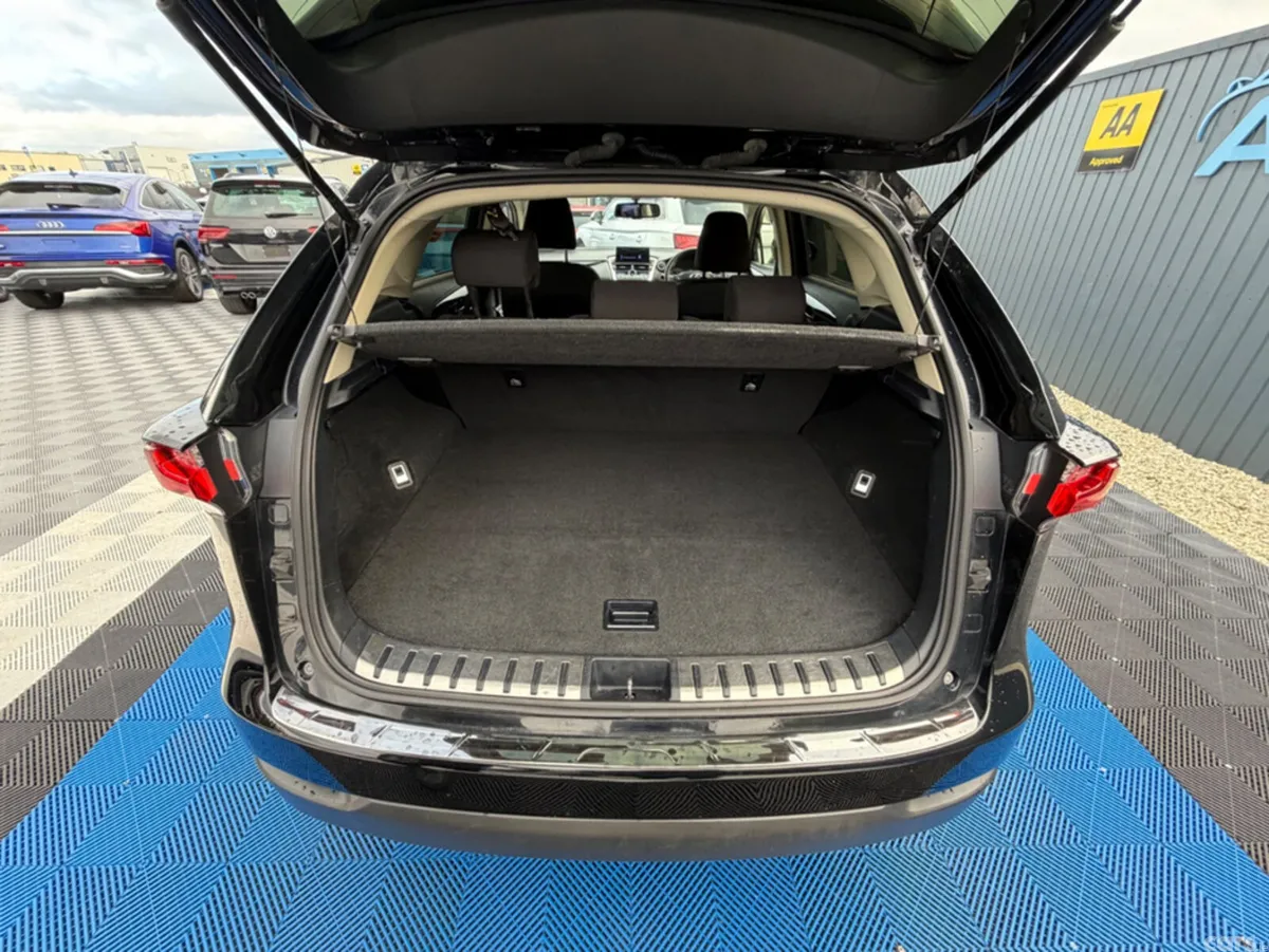 Lexus NX Estate, Petrol Hybrid, 2015, Black
