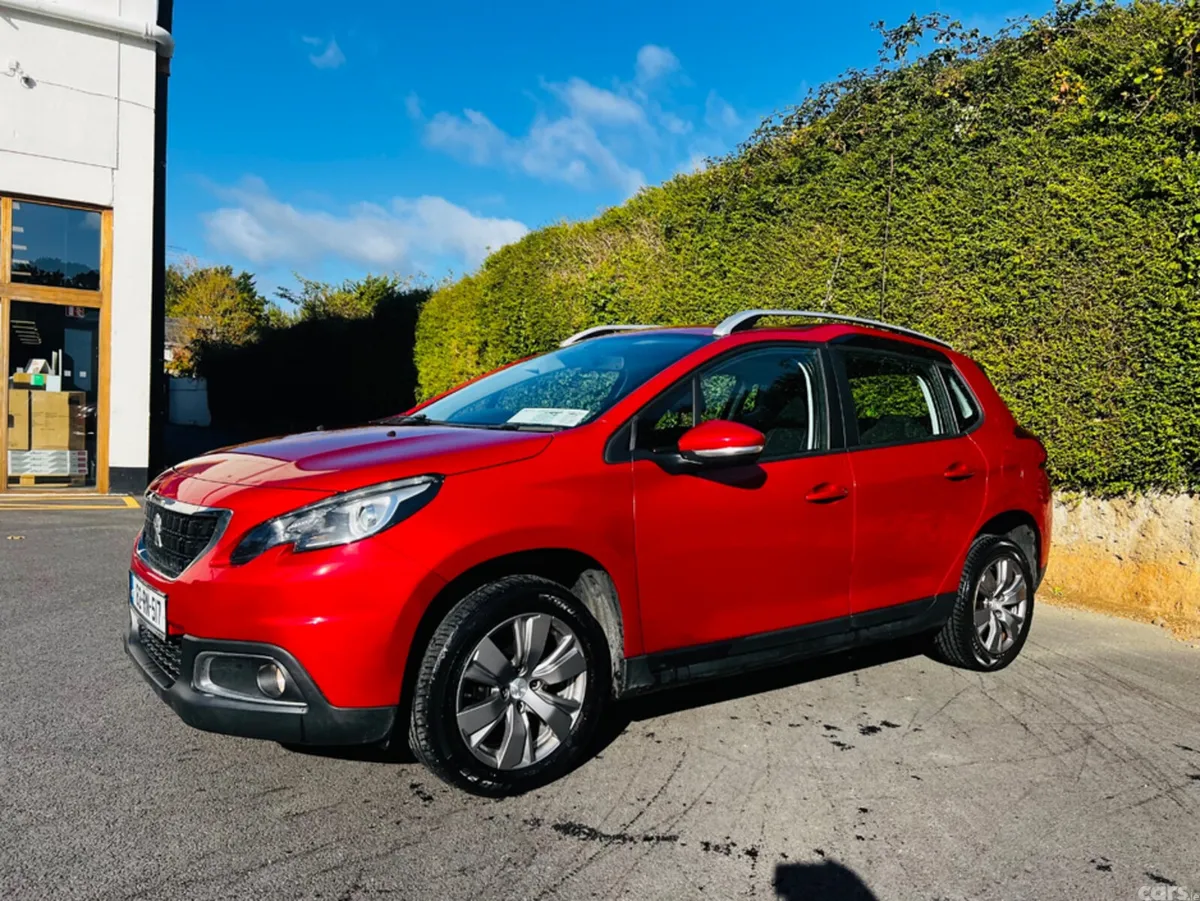 Peugeot 2008 Hatchback, Diesel, 2018, Red