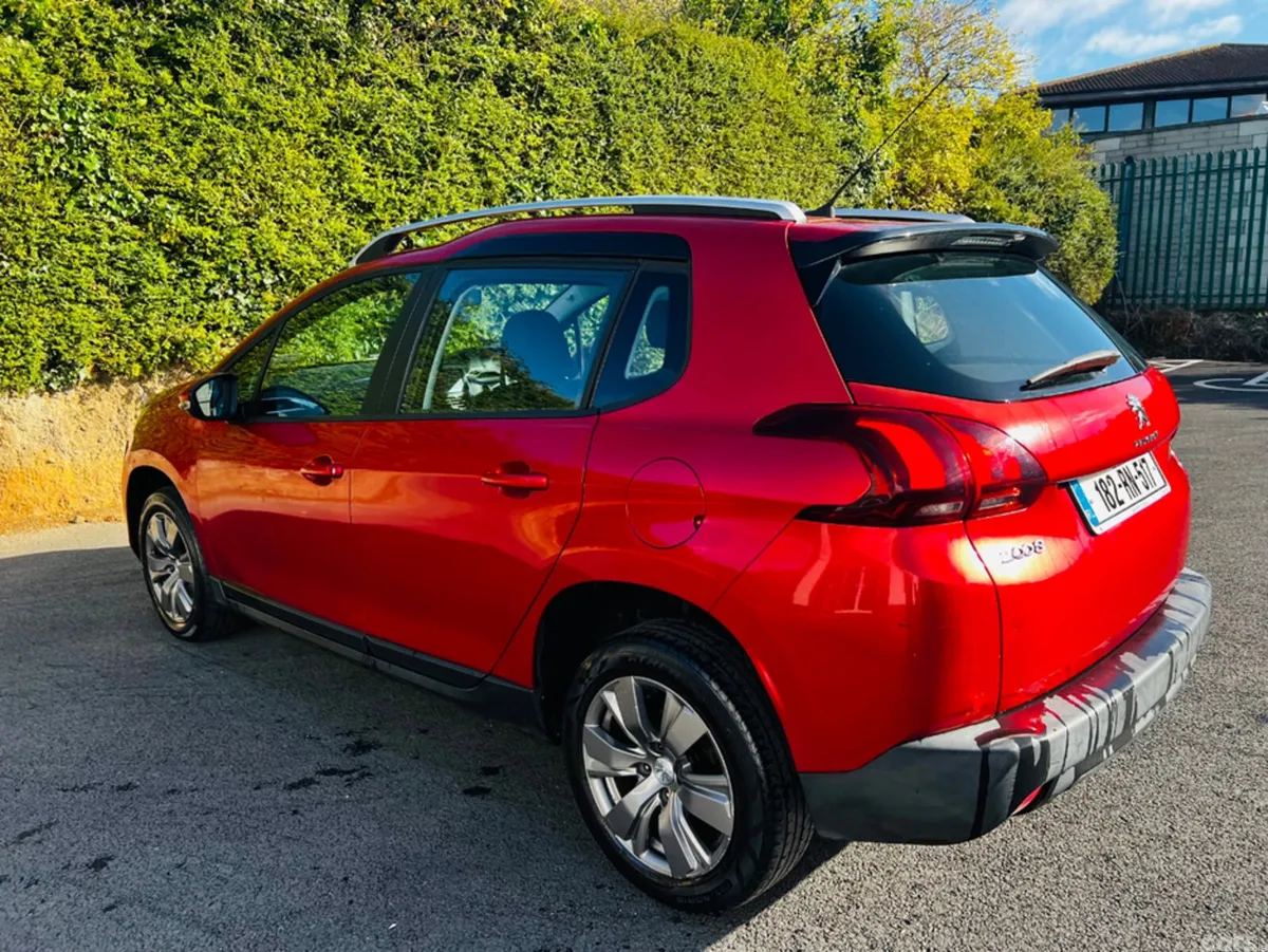 Peugeot 2008 Hatchback, Diesel, 2018, Red