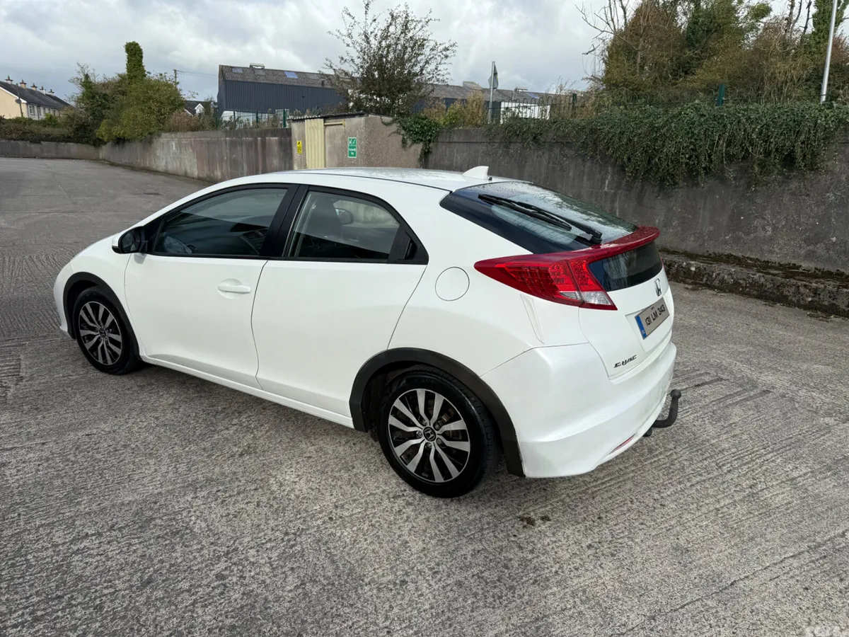 Honda Civic Hatchback, Diesel, 2013, White