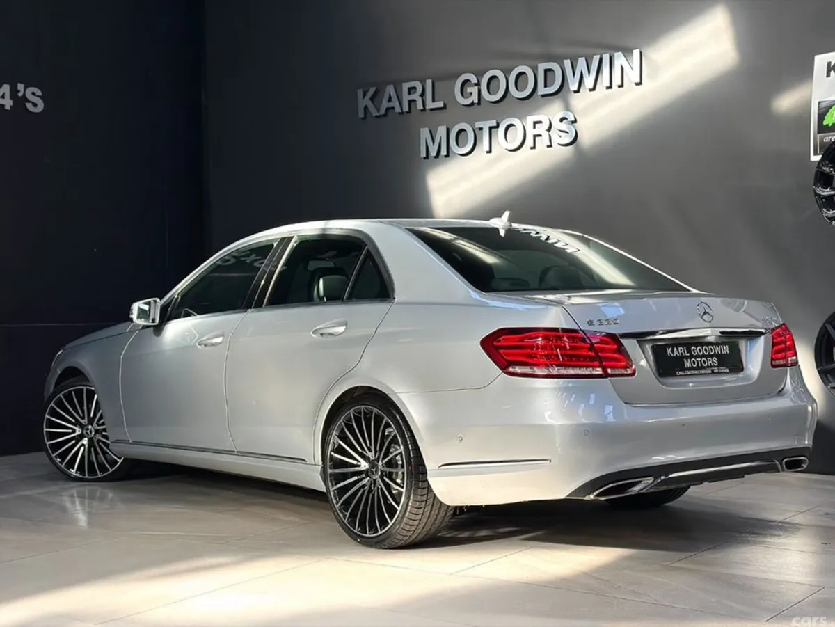 Mercedes-Benz E-Class Saloon, Diesel, 2016, Silver