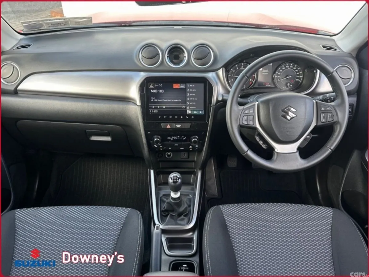 Suzuki Vitara SUV, Petrol, 2026, 