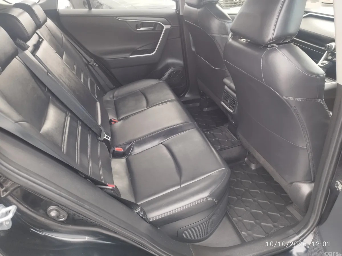 Toyota RAV4 SUV, Petrol Hybrid, 2024, Black