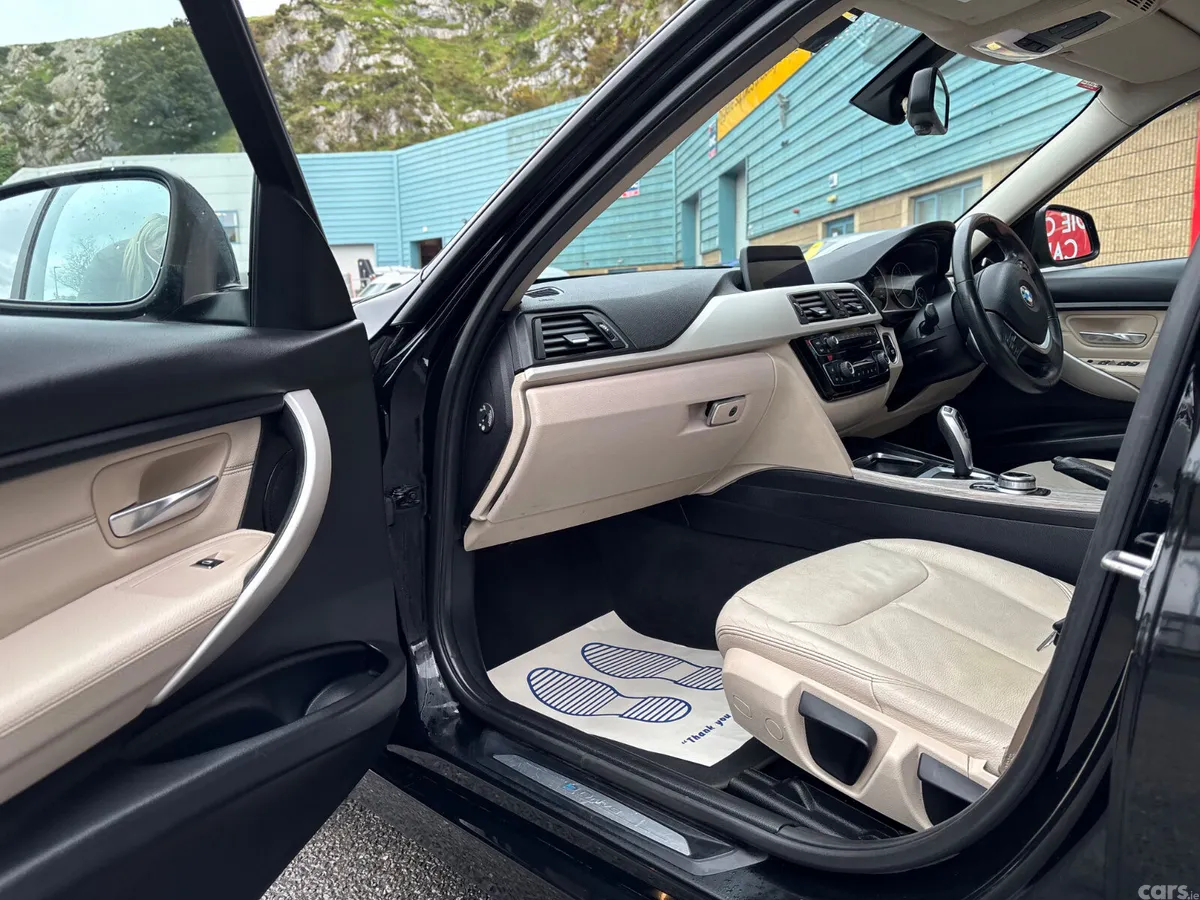 BMW 3-Series Saloon, Petrol Plug-in Hybrid, 2018, Black