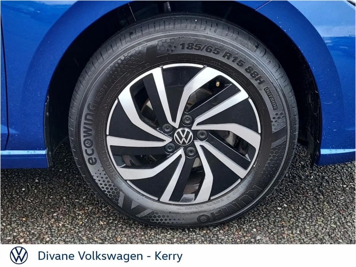Volkswagen Polo Hatchback, Petrol, 2026, Blue