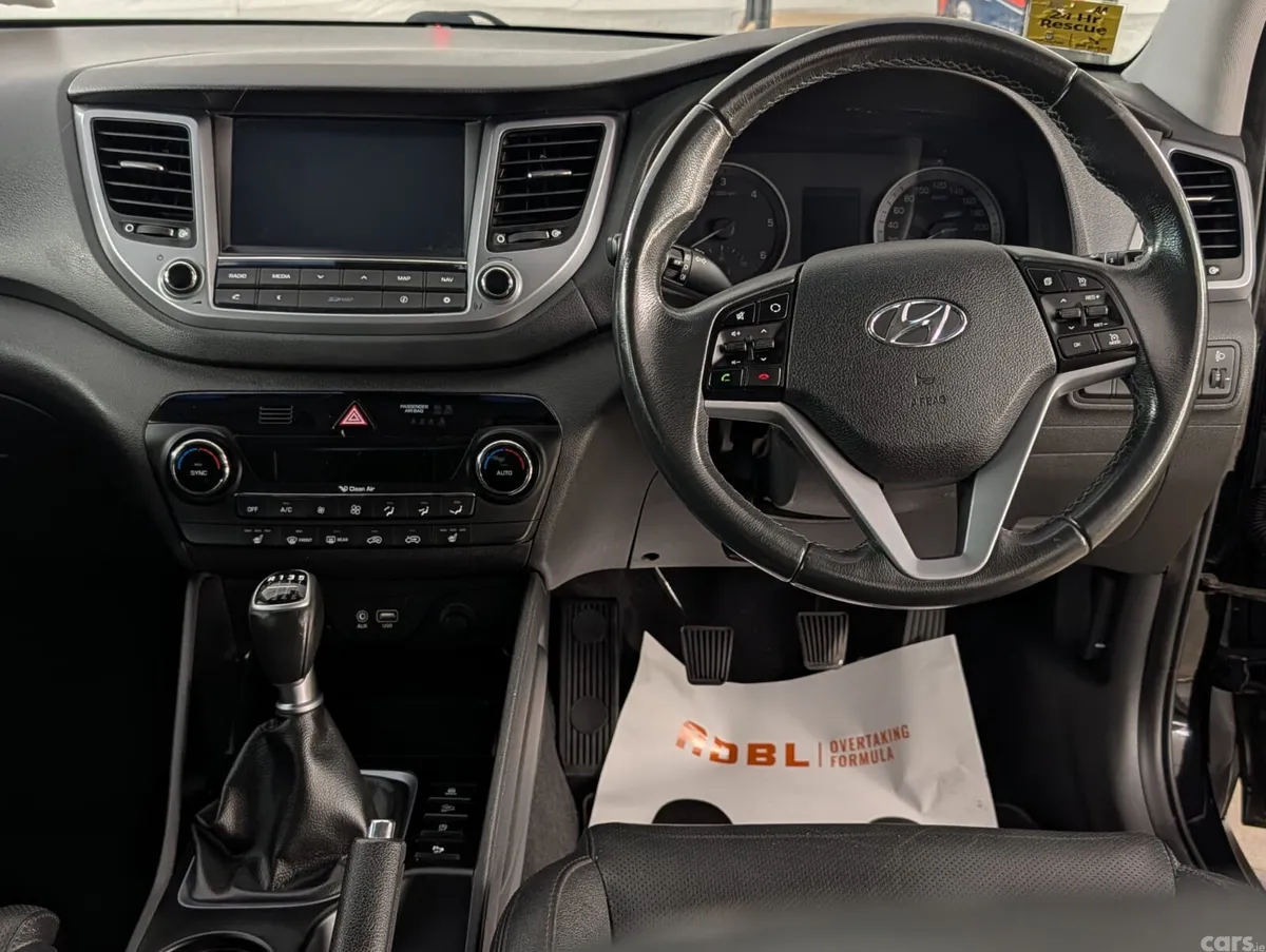 Hyundai Tucson SUV, Diesel, 2016, Black