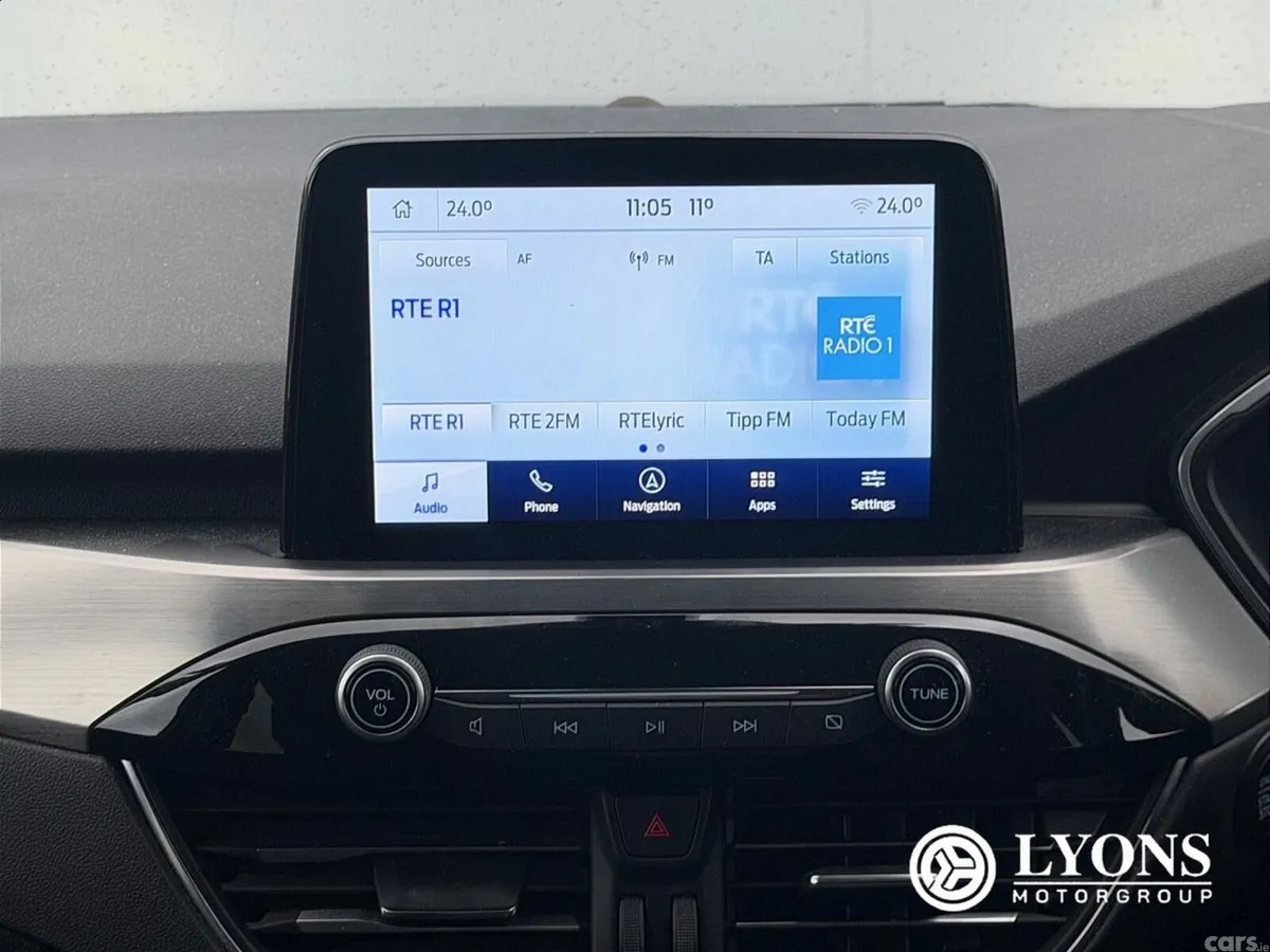 Ford Kuga SUV, Petrol Hybrid, 2022, Grey