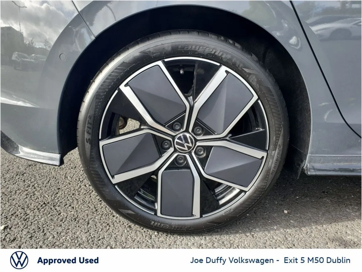Volkswagen Golf Estate, Petrol, 2026, Grey