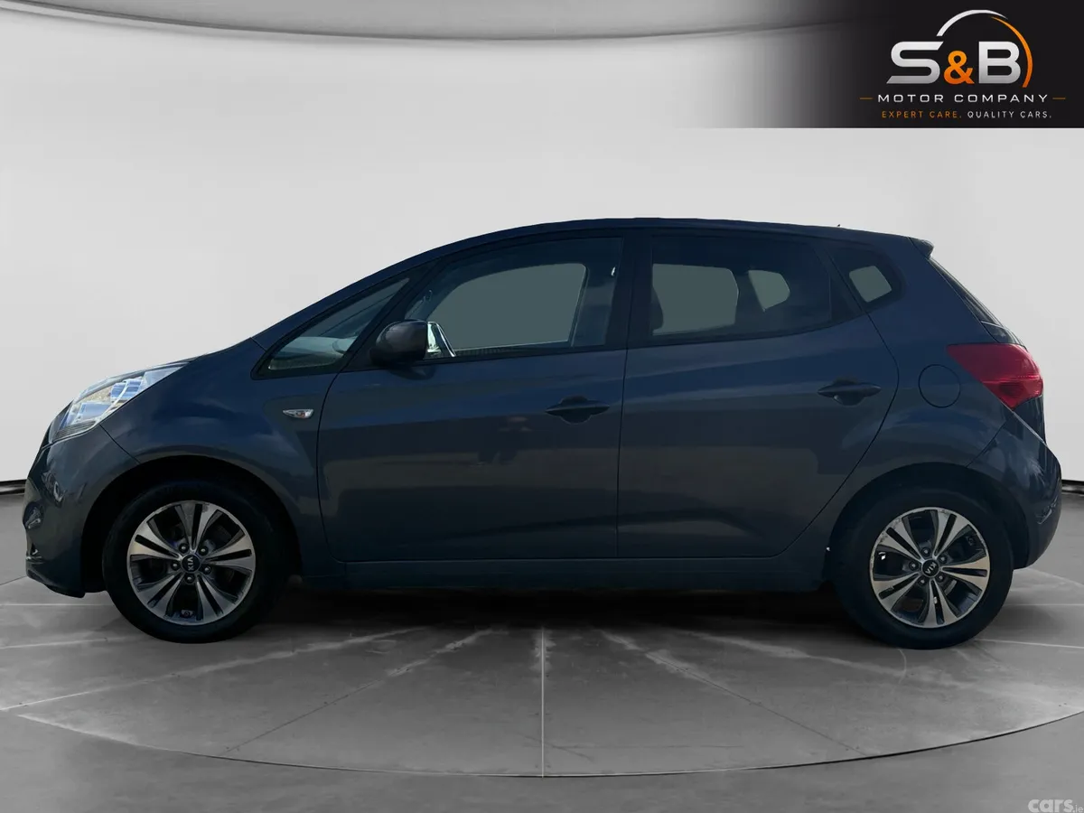 Kia Venga MPV, Diesel, 2018, Blue
