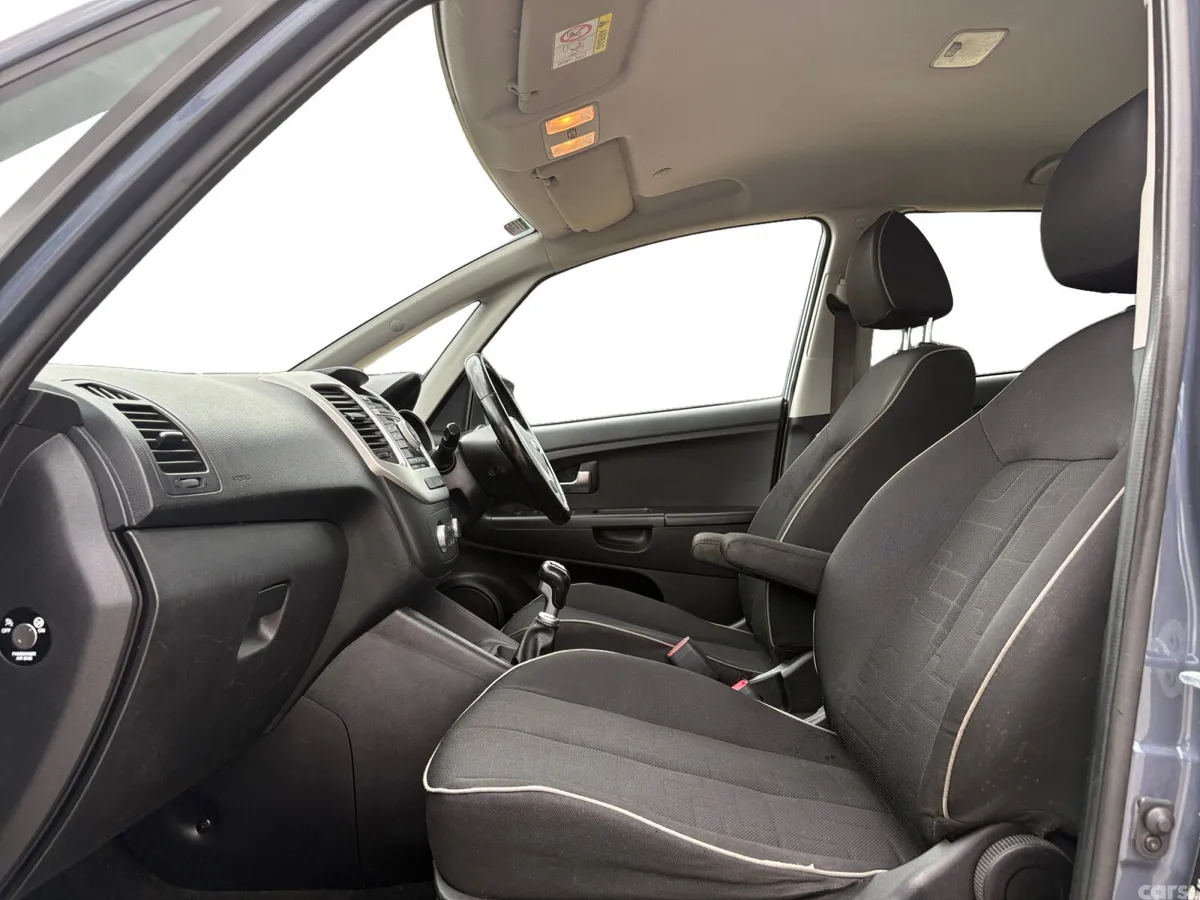 Kia Venga MPV, Diesel, 2018, Blue
