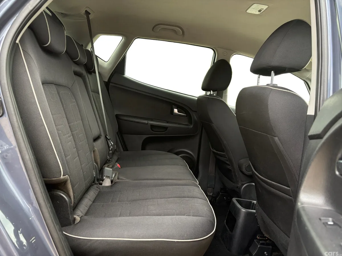 Kia Venga MPV, Diesel, 2018, Blue