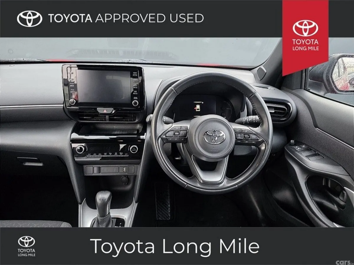 Toyota Yaris Cross Hatchback, Petrol Hybrid, 2023, Red