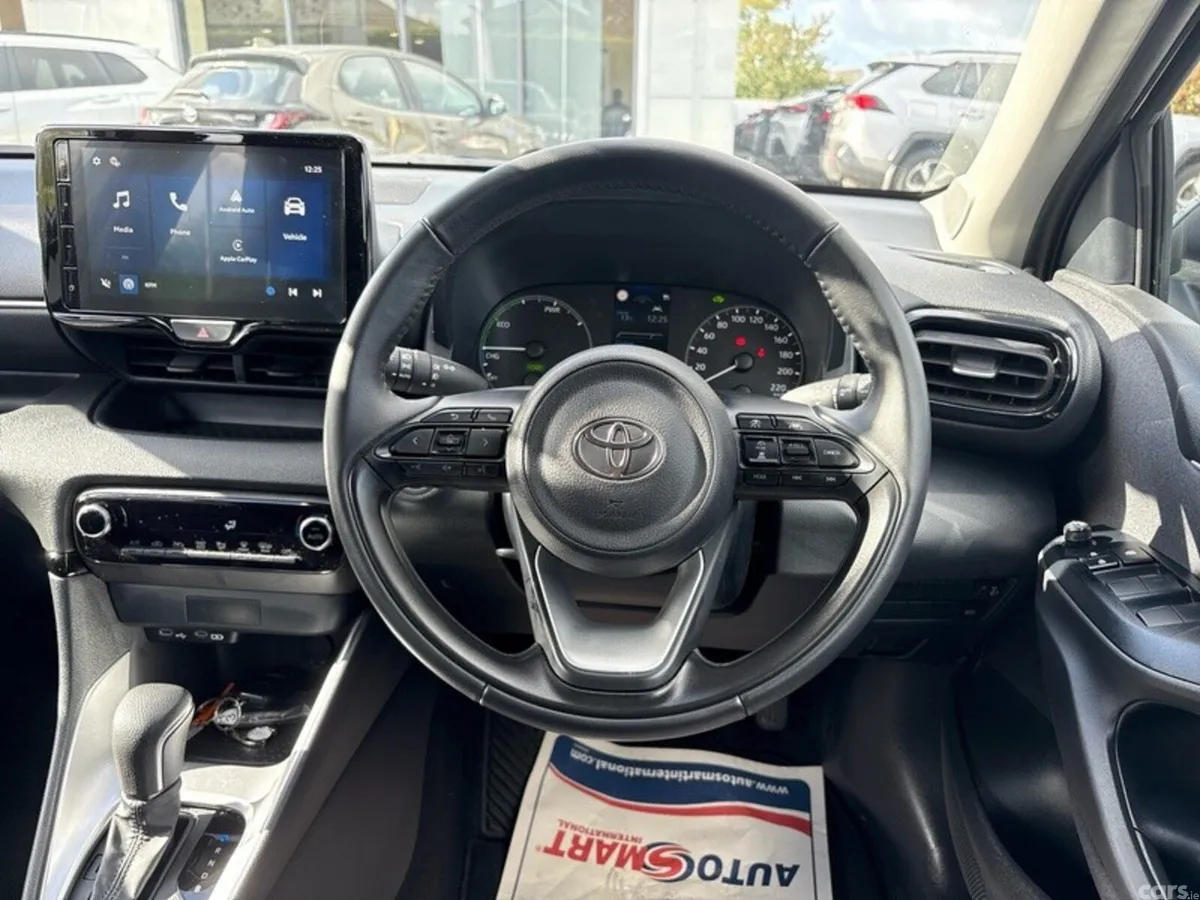 Toyota Yaris Hatchback, Petrol Hybrid, 2026, Grey