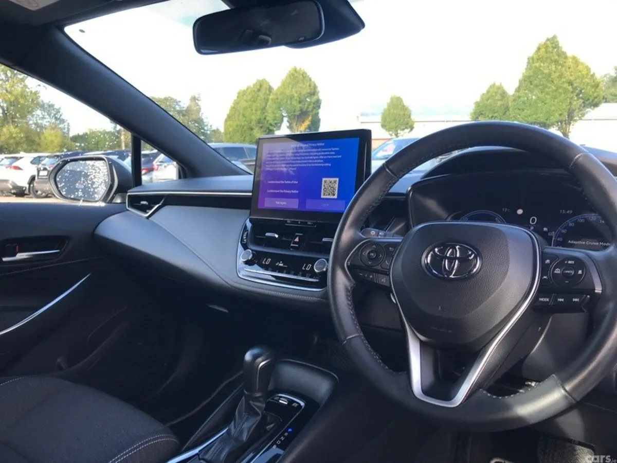 Toyota Corolla Estate, Petrol Hybrid, 2023, Grey