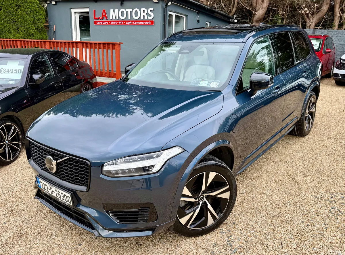 Volvo XC90 SUV, Petrol Plug-in Hybrid, 2022, Blue