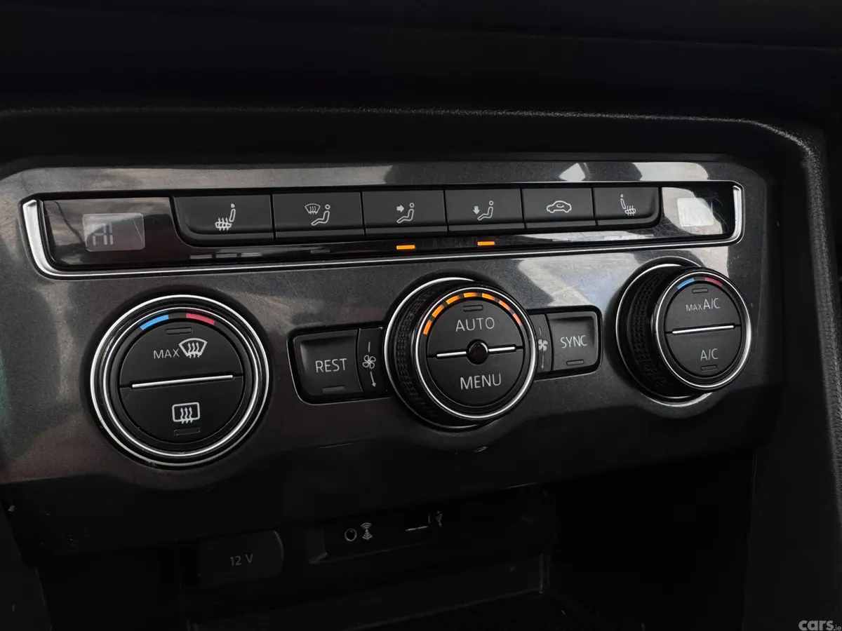 Volkswagen Tiguan SUV, Diesel, 2017, Grey