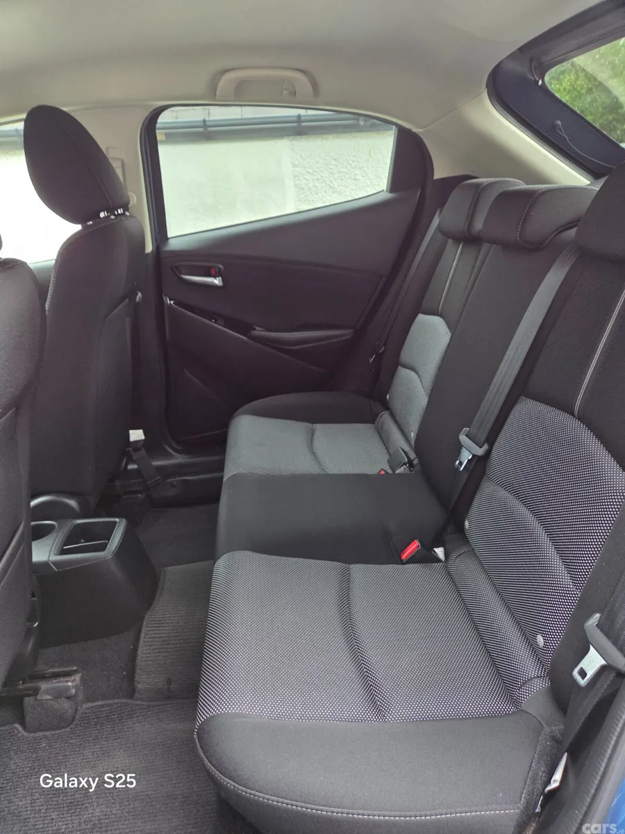 Mazda Demio Hatchback, Diesel, 2018, Blue