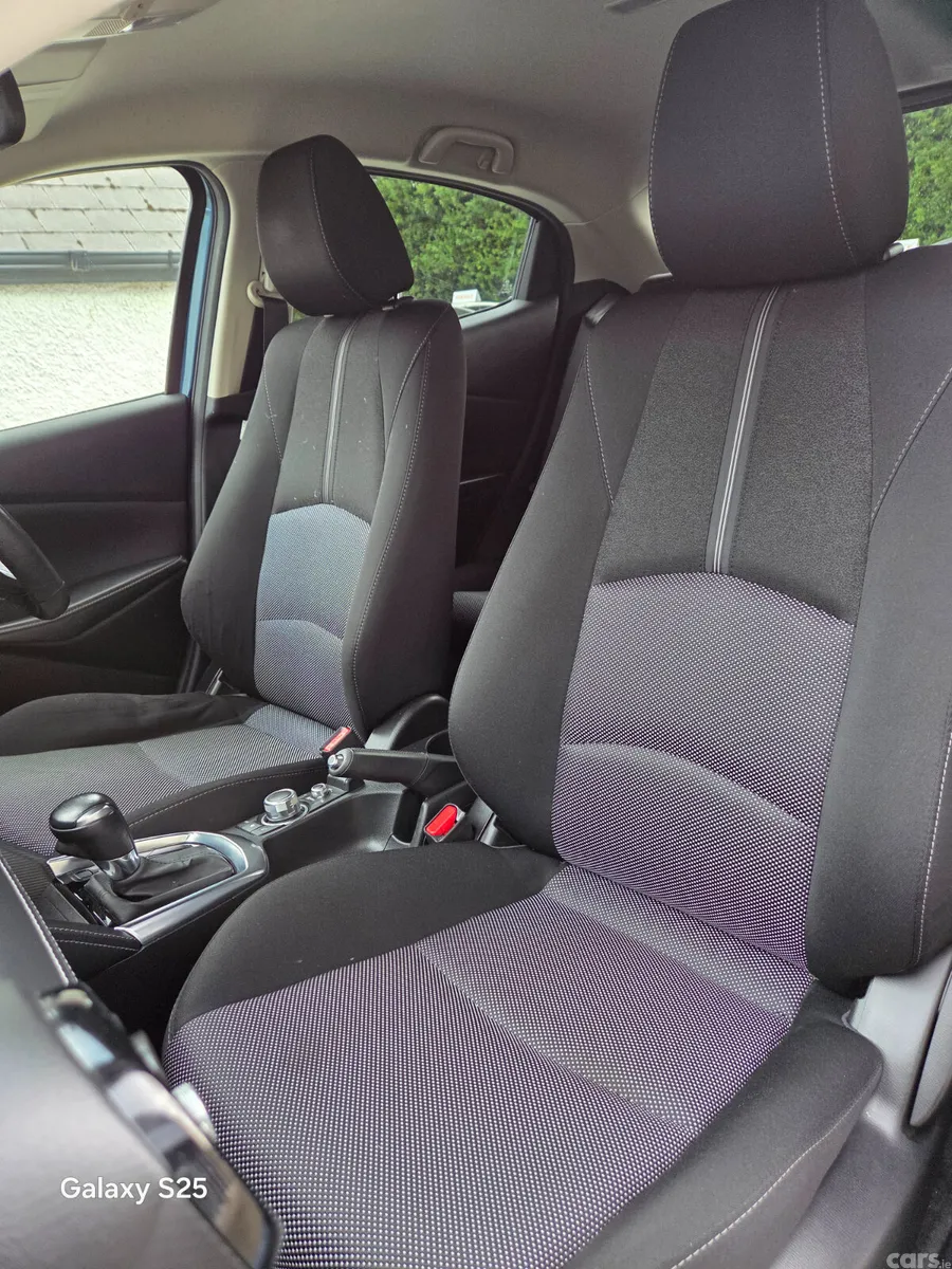 Mazda Demio Hatchback, Diesel, 2018, Blue