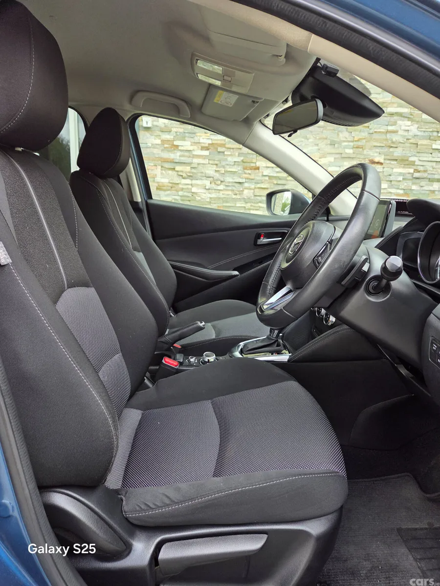 Mazda Demio Hatchback, Diesel, 2018, Blue