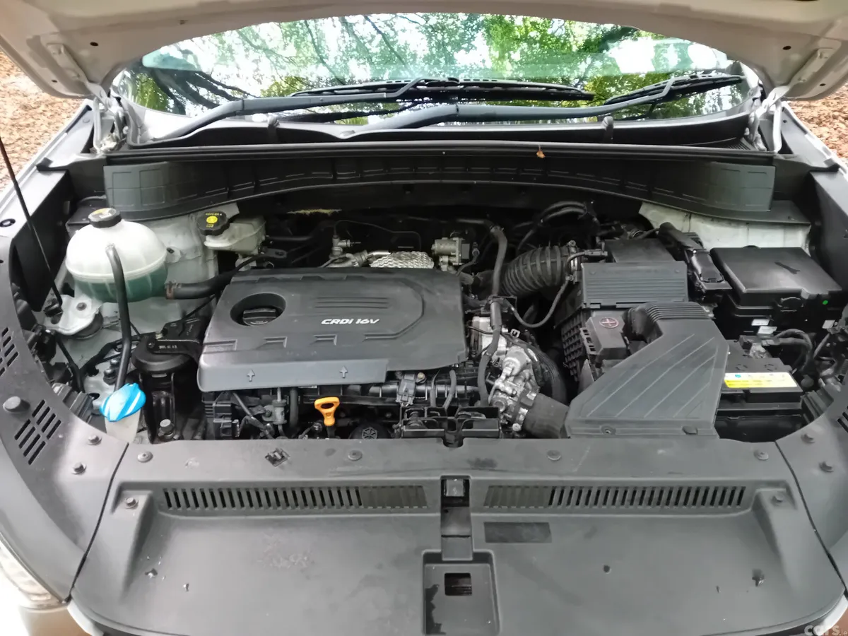 Hyundai Tucson SUV, Diesel, 2016, Silver