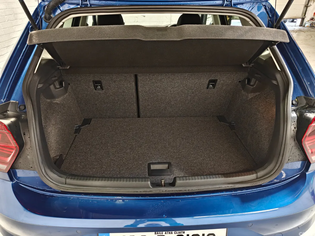 Volkswagen Polo Hatchback, Petrol, 2019, Blue