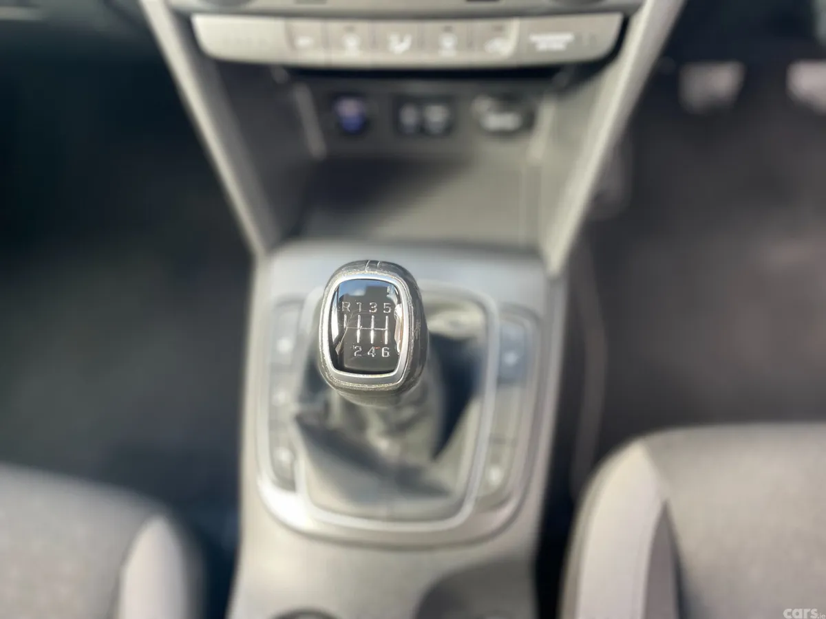 Hyundai KONA MPV, Diesel, 2019, Blue