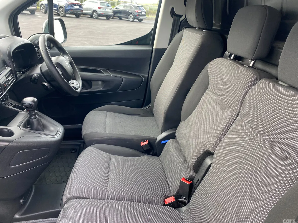 Citroen Berlingo MPV, Diesel, 2023, Black