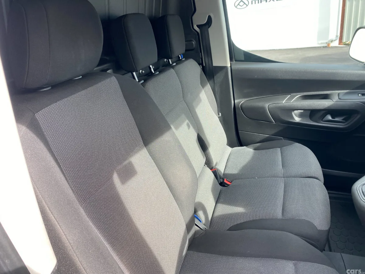 Citroen Berlingo MPV, Diesel, 2023, Black