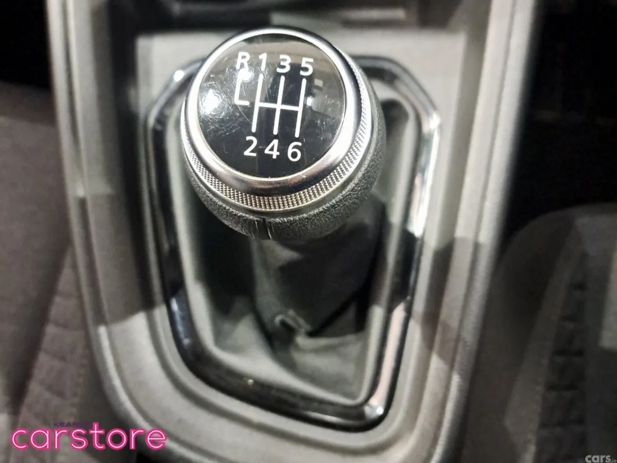 Renault Clio Hatchback, Petrol, 2023, Blue