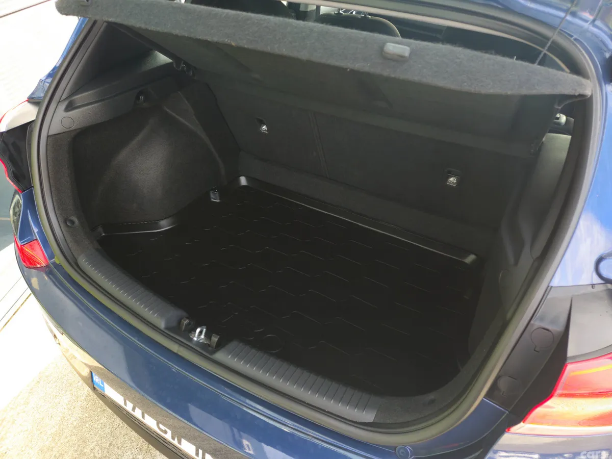 Hyundai i30 Hatchback, Petrol, 2017, Blue